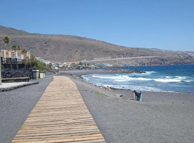 公寓 Caletillas Beach *